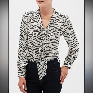 Banana Republic Zebra Print Tie-Neck Blouse Petite Small